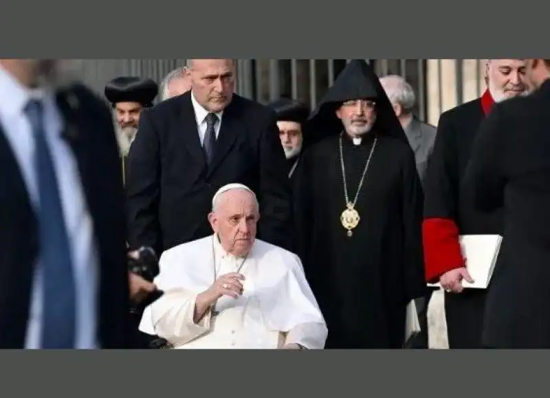 «Պիտի աղօթեմ Հայաստանի համար». Հռոմի Պապին ներկայութեամբ «Խաղաղութեան աղօթք»ի արարողութիւն Հռոմի մէջ (Լուսանկարներ)