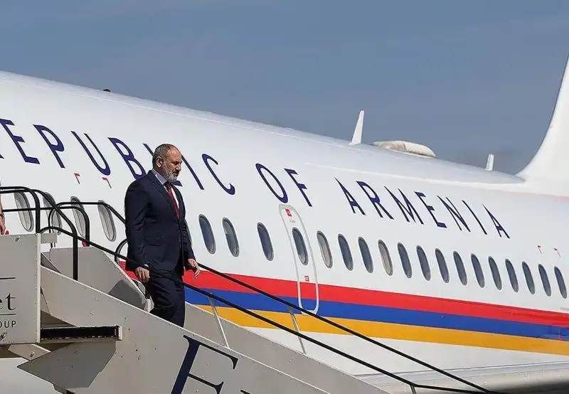 Փաշինեան դէպի Մոսկուա. Տեղի  կ՚ունենայ  եռակողմ գագաթաժողով