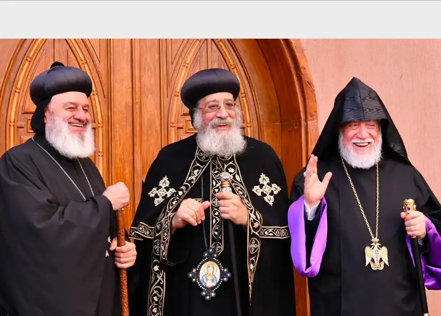 Արամ Ա. Կաթողիկոսի Գահիրէի  այցն ու կրօնական առաջնորդներու եռակողմ ժողովը