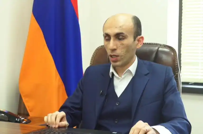 Ալիեւ կը սխալի, եթէ կը կարծէ, որ արցախցիք երթալու այլ տեղ ունին. Արտակ Բեգլարեան