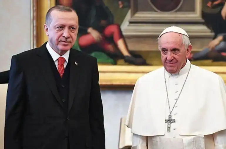 Իսրայէլի հարուածները Կազայի վրայ հասած են կոտորածի աստիճանի, միջազգային հանրութեան լռութիւնը ամօթ է մարդկութեան համար. Էրտողան՝ Հռոմի պապին