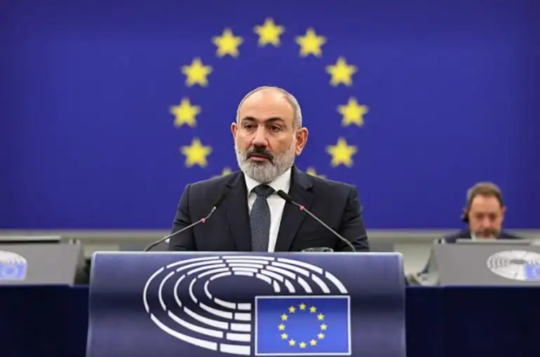 Փաշինեանի ելոյթը Եւրոխորհրդարանի մէջ սադրիչ էր. ան կ'երթայ Զելենսքիի ճանապարհով.Արձագանգ Ռուսաստանէն 