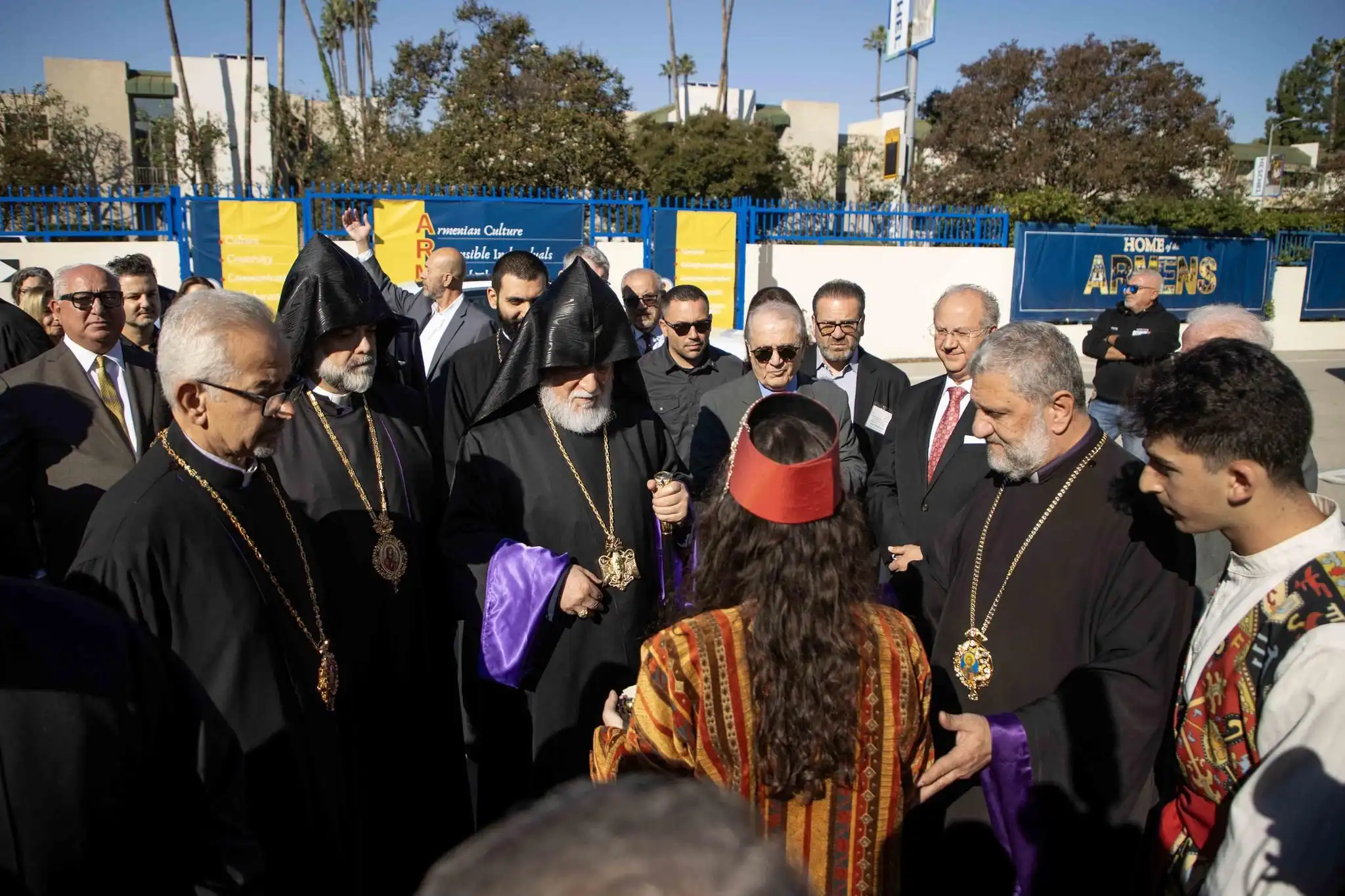 «Ուսուցչութիւնը կոչում է». Լոս Անճելըսի մէջ յայտարարեց Մեծի Տանն Կիլիկիոյ Ն.Ս.Օ.Տ.Տ. Արամ Ա. Վեհափառ Հայրապետը 