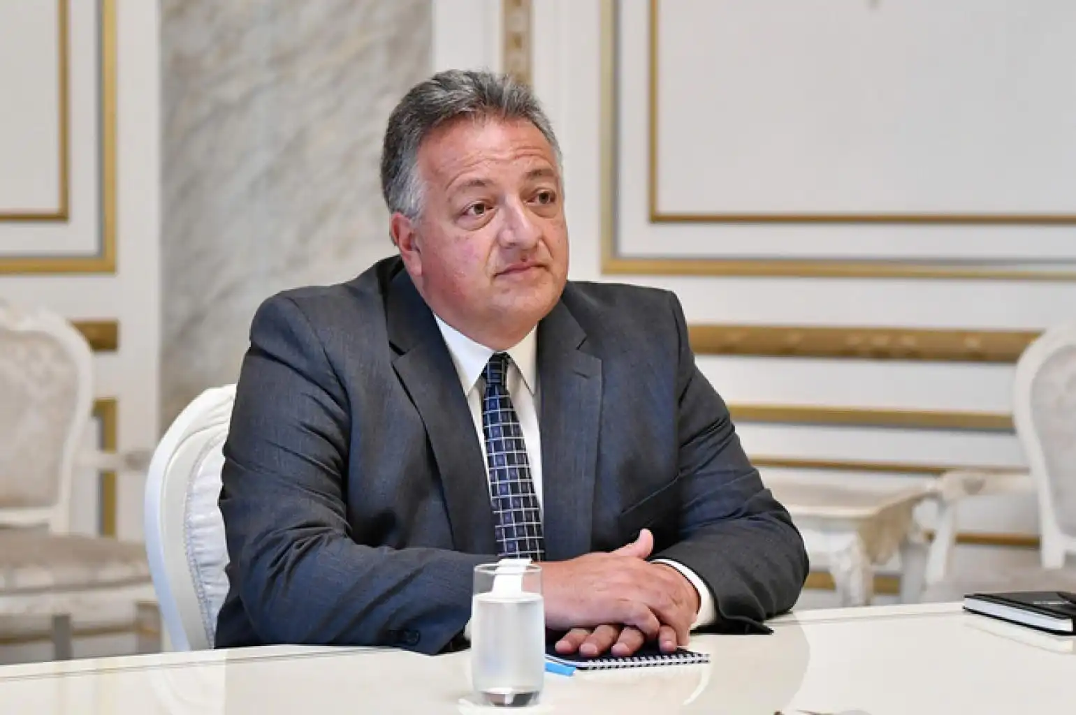 Պաքուի մէջ պահուող հայ գերիներու խնդրով Աֆէյեան լաւատես  