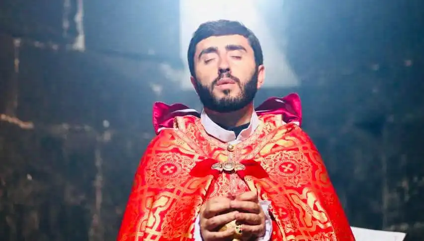 Տ․ Արամ քահանայ Ասատրեանը կարգալոյծ հռչակուած է