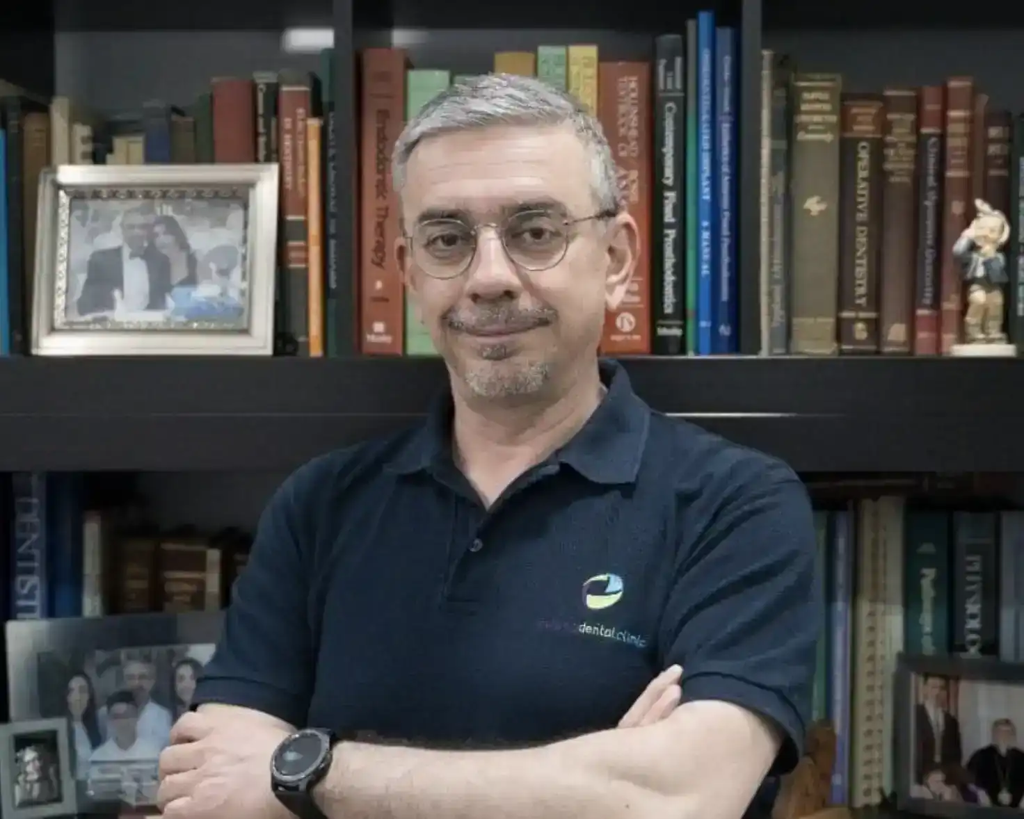 «Արամ Ա. Կաթողիկոսի անունը այդքան աժան կերպով բերաննիդ կամ գրչերնուդ ծայրը մի´ առնէք».Տօքթ. Անդրանիկ Աշճեան 