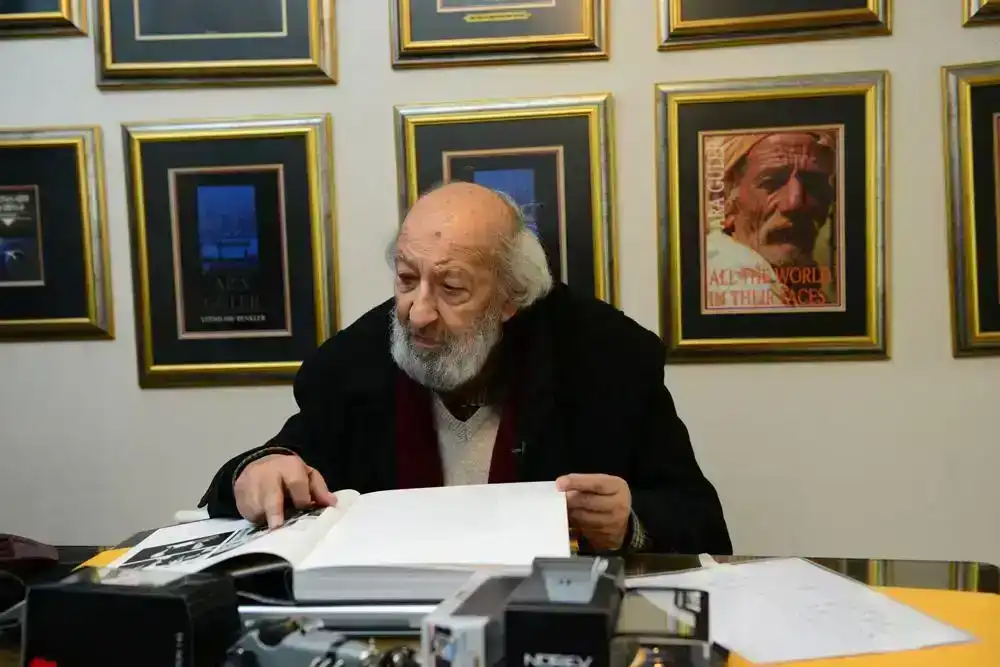 Արա Կիւլէր.Գրեց՝   Տ.Նարեկ Քահանայ Տէյիրմենճեան