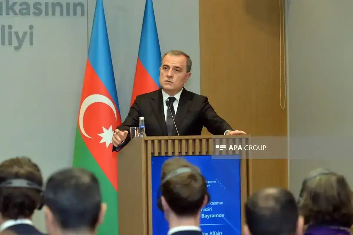 Պայրամովէն նոր սլաքներ Հայաստանի հասարակութեան ուղղութեամբ. «Գիտակցիլ խաղաղութեան կարեւորութիւնը»