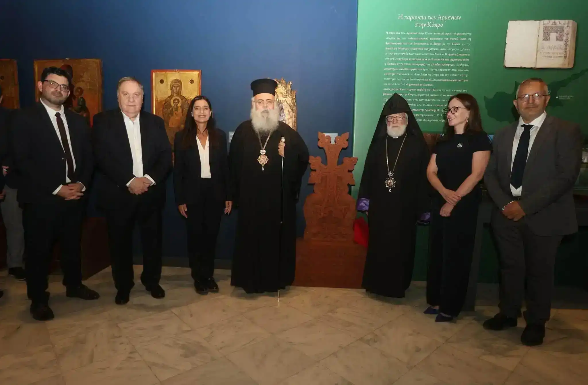 Նիկոսիա. Պետական Ներկայացուցիչ Վարդգէս Մահտեսեան մասնակից՝  «Հաւատք եւ ինքնութիւն» ցուցահանդէսի բացման արարողութեան