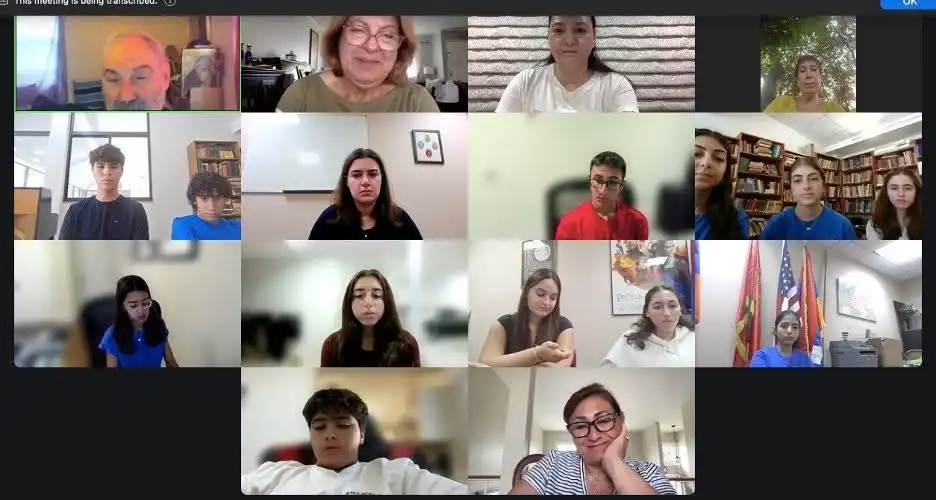 Բացում` «Սիամանթօ» լսարանի տարեշրջանին 