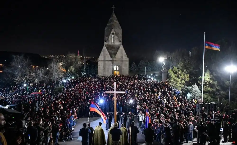 Պատերազմի առաջին տարելիցին՝ «Հայաստան» դաշինքը ջահերով երթ պիտի կայացնէ 