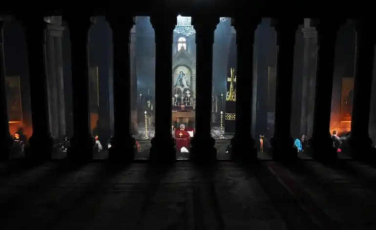 Պատերազմի  առաջին տարելիցին՝ հոգեհանգստեան կարգ 