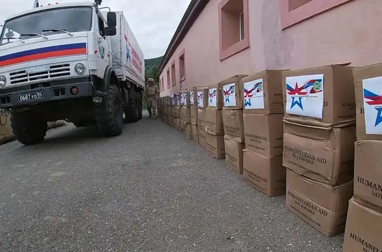Ռուս խաղաղապահներէն հերթական օգնութիւն Արցախցիներուն 