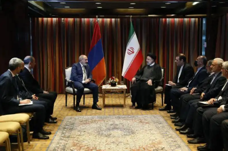 Փաշինեան-Ռայիսի հանդիպում Նիւ Եորք մէջ