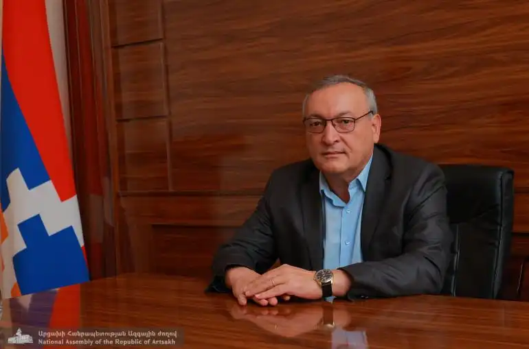 Մեծ փափաքս է, որ Արցախի կրթական տարին յանկարծ չընդհատուի. Արցախի ԱԺ նախագահէն ուղերձ 