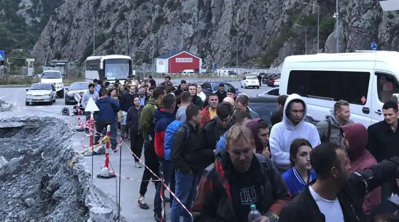 Վերջին մէկ շաբթուան ընթացքին Վրաստան ժամանած են  80 հազար ռուսաստանցիներ 