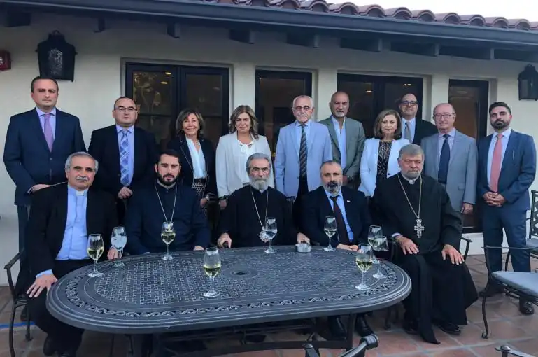 Դաւիթ Բաբայեան հանդիպած է ԱՄՆ «Հայաստան» հիմնադրամի պատասխանատուներուն  