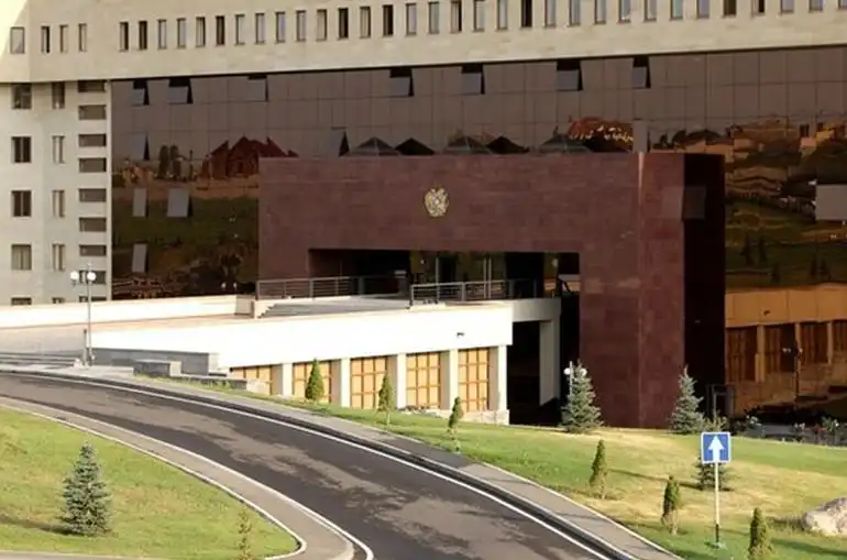 Ատրպէյճանի ՊՆ-ն մէկ օրուան մէջ 2 ապատեղեկատւութիւն տարածած է. ՀՀ ՊՆ