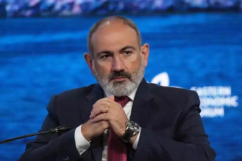 «Կան ուժեր, որոնք կ'ուզեն օգտագործել «Ռուսիոյ զբաղուածութիւնն Ուքրանիոյ մէջ». Փաշինեան