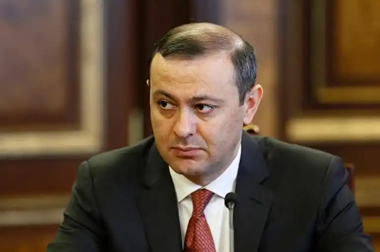 Պաքու դատապարտած է Հայաստանի ԱԽ քարտուղարի Արցախ այցը