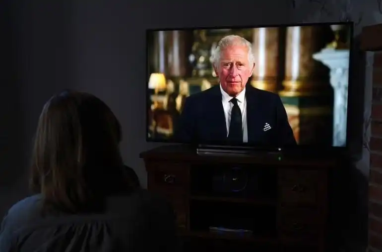 Պիտի ծառայեմ յարգանքով եւ սիրով. Չարլզ երրորդ