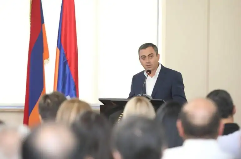 «ՔՊ-ին միայնակ ենք թողում Արցախը վաճառելու իր ծրագրի հետ, այս ԱԺ-ն պատմութեան մէջ ամենախայտառակն է». Իշխան Սաղաթէլեան