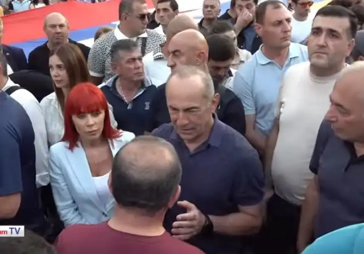 Քոչարեան ուրախ է Արցախի նախագահի հրաժարականով 