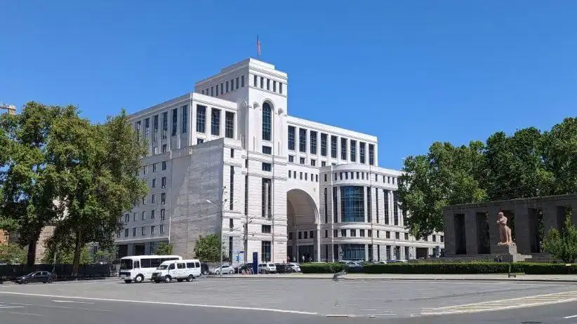Հայաստանի Արտաքին Գործոցը միջազգային հանրութեան Ատրպէյճանը զսպելու կոչ ըրաւ  
