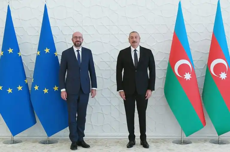 Շառլ Միշէլէն դրական խօսք՝  Ալիեւին 