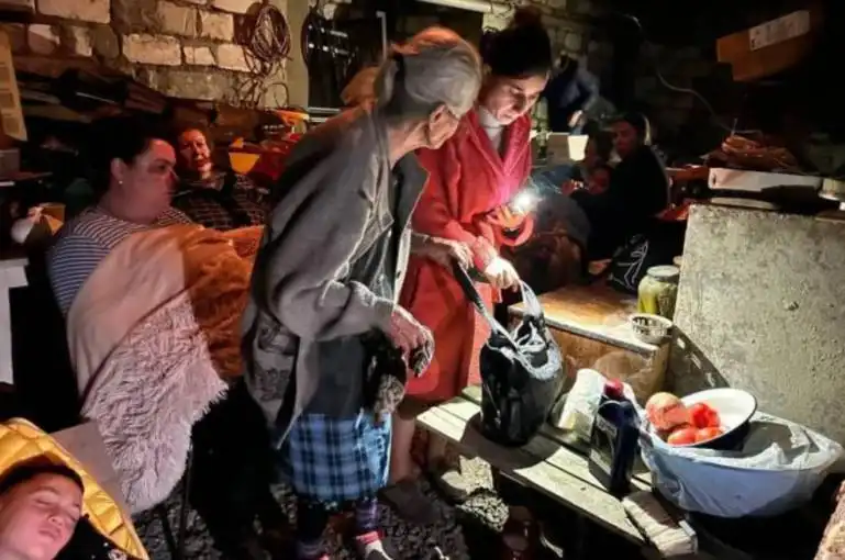 Ստեփանակերտ կը շարունակէ մնալ առանց հոսանքի