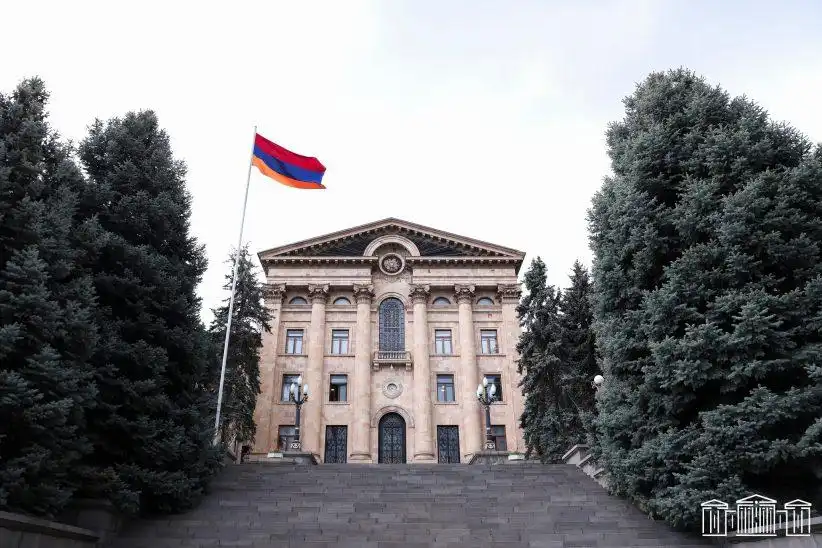 Կառավարութիւնը Հռոմի ստատուտը  ուղարկած է Ազգային Ժողով