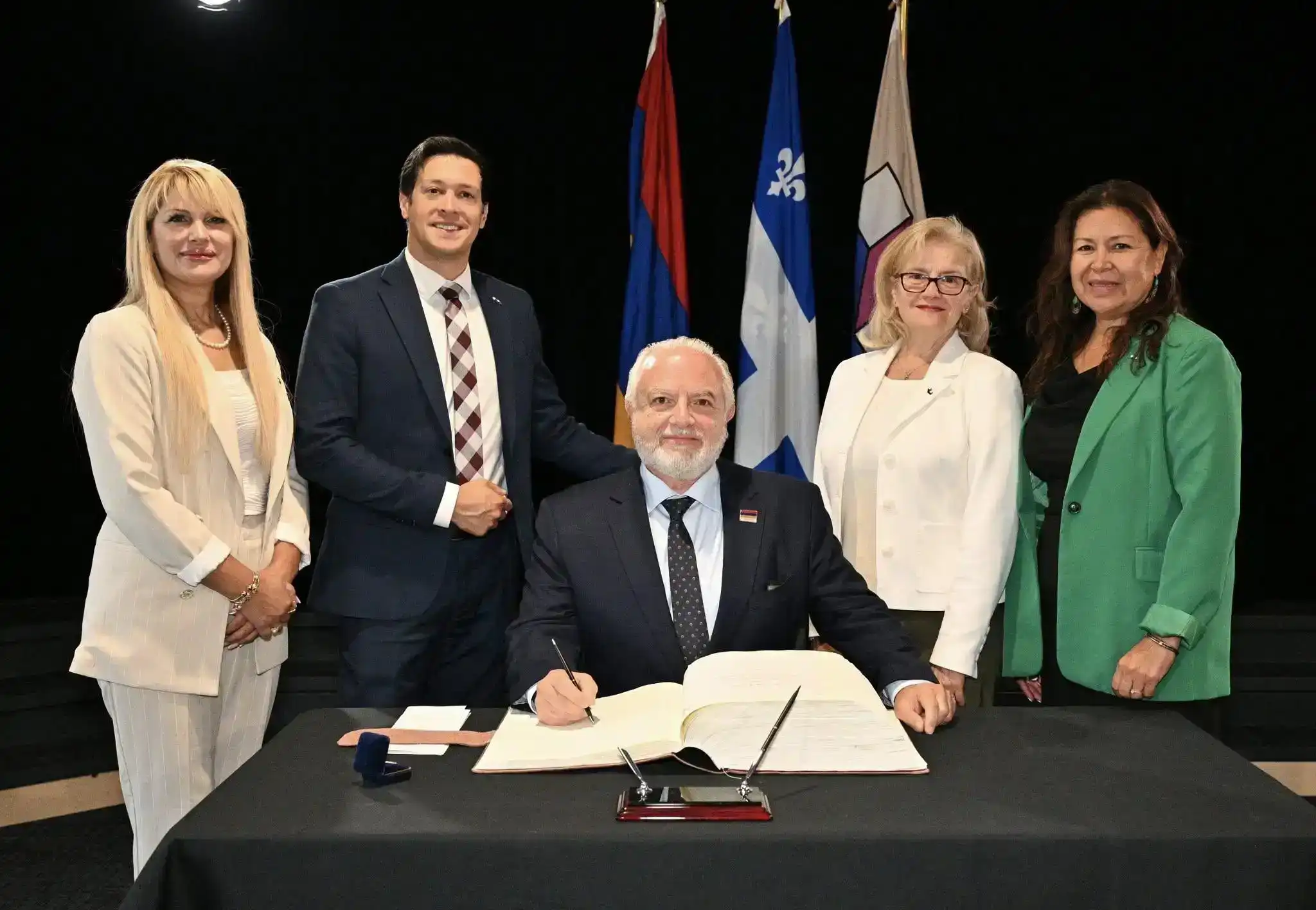  Ներկայութեամբ ՀՀ Պատուոյ Հիւպատոս Լեւոն Աֆէեանին. Լաւալի մէջ նշուեցաւ Հայաստանի Անկախութեան Տօնը 
