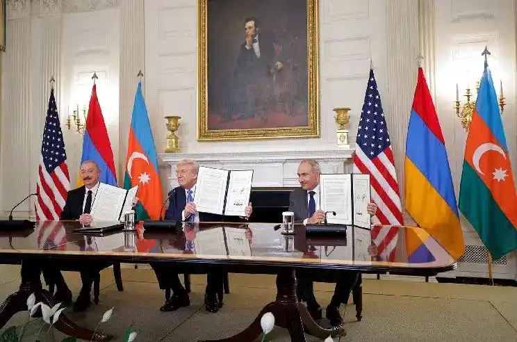 Թրամփ բաժնեկցած է հայ-ատրպէյճանական խաղաղութեան մասին Ուիթքոֆի յօդուածով