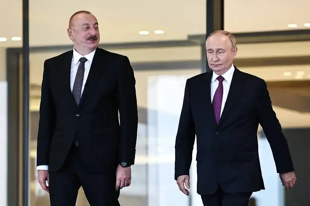 Փութին-Ալիեւ հեռախօսային քննարկում 