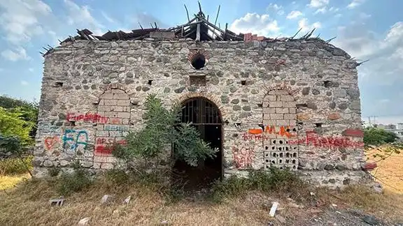 Ալեքսանտրեթի պատմական հայկական եկեղեցին աւերակի վերածուած է