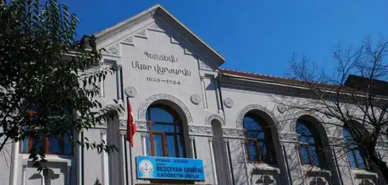 Պոլսահայ վարժարանները նոր ուսումնական տարին սկսան 2590 աշակերտով