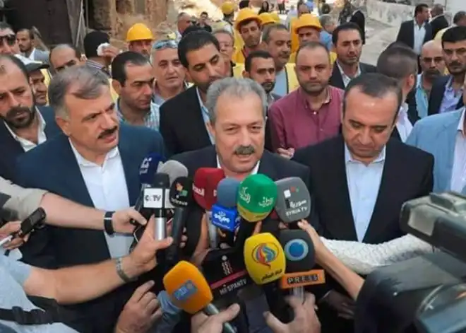 Հիւսէյն Արնուս Սուրիոյ վարչապետ   նշանակուեցաւ