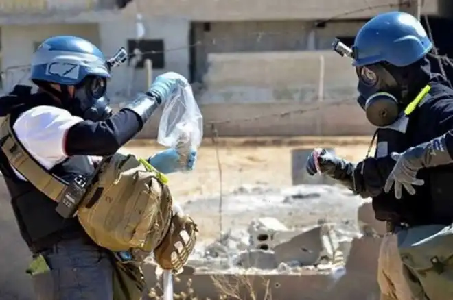 Ըստ  OPCW-ին  Սարին  կազը առաջին անգամ օգտագործուած էր «Ալ Լաթամնէ» շրջանին մէջ