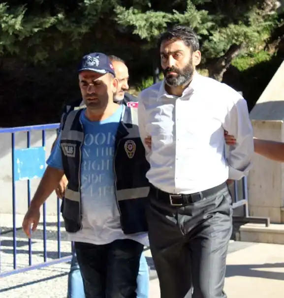 10 Անձերէ բաղկացող      խմբակ մը կը  պատրաստուէր    սպաննել  Էրտողանը ...Millyet