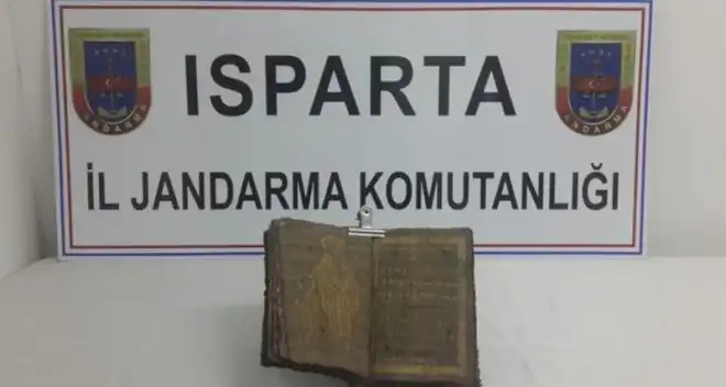 800 Տարուան Հնութիւն Ունեցող Աստուածաշունչի Ապօրինի Վաճառքի Կասեցումը