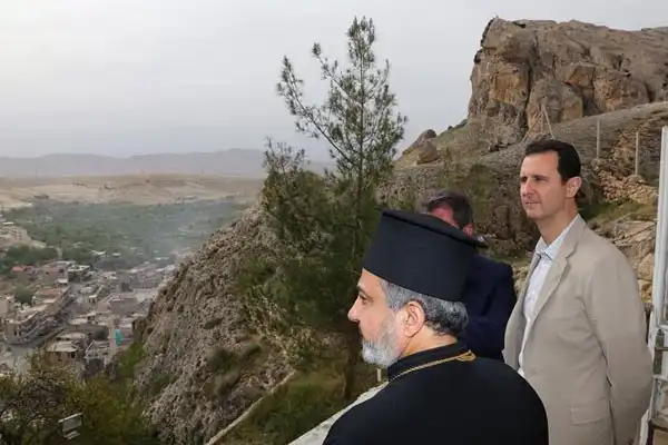 Ինչպէս կ'անցընէ  իր օրը. Նոր մանրամասննութիւններ Սուրիոյ նախագահ Պաշշար Ասատի մասին