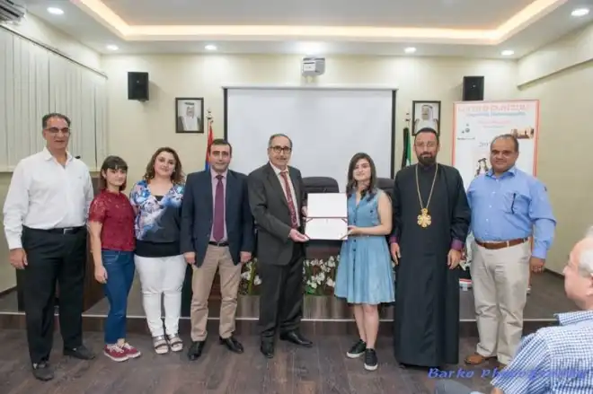 Բարերար Կիրակոս Գույումճեանի ազնուական նուէրը լաւագոյն արդիւնքներ գրանցած քուէյթահայ աշակերտին
