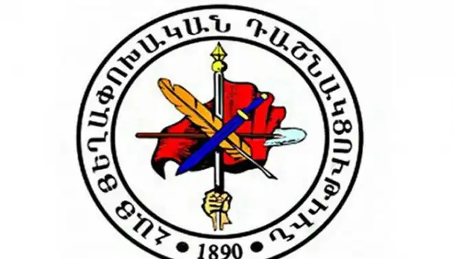 Հրադադարը չի   նշանակէր որ թշնամիի կողմէ սանձազերծուած պատերազմը աւարտած է. ՀՅԴ Բիւրոյի յայտարարութիւնը