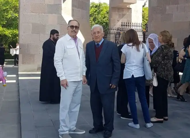 «Ես վստահ եմ, որ մեր բոլորին սիրելի տոքթոր Թորոսը անմահացաւ...». Կիրակոս Գույումճեան