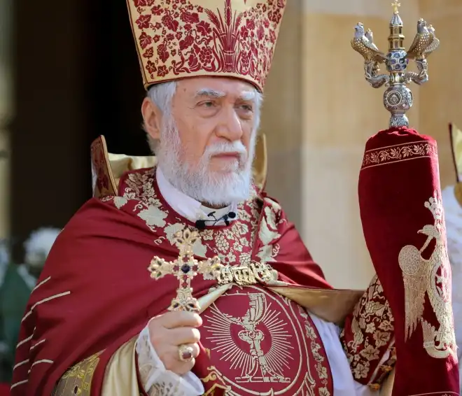 «Ծանօթ չենք Յունուար 11-ին Մոսկուայի մէջ տեղի ունենալիք Փութին-Փաշինեան-Ալիեւ հանդիպումի օրակարգի մանրամասնութիւններուն» Արամ  Ա. Կաթողիկոս