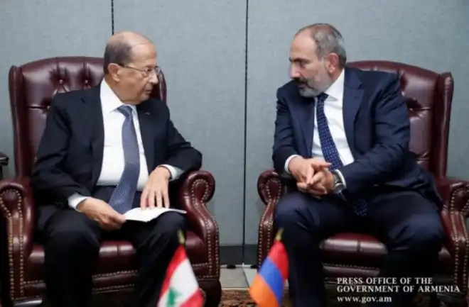 Վարչապետ Փաշինեան եւ նախագահ Աուն հանդիպում ունեցան.Այս երկու ղեկավարներուն առաջին հանդիպումն էր