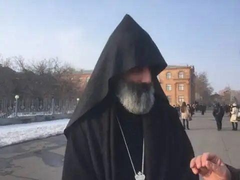 Էջմիածնի վրա լուծվում է որևէ նեղություն և հակառակություն. Վարդան Սրբազանը՝ Պոլսի  հարցերը Էջմիածնում լուծելու մասին