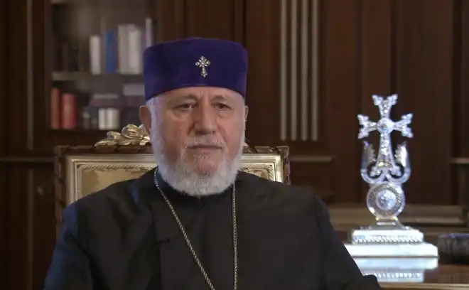 «Անտարբեր չմնանք մեր երկրի վաղվա օրվա հանդեպ»Ն.Ս.Օ.Տ.Տ. Գարեգին Բ. Ամենայն Հայոց  Կաթողիկոս