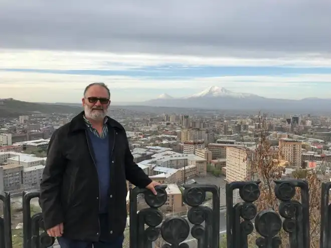 «Այսօր  մեր երիտասարդութիւնը  իր ապագան  Լիբանանի մէջ  չի տեսնէր» Յակոբ Այնթէպլեան