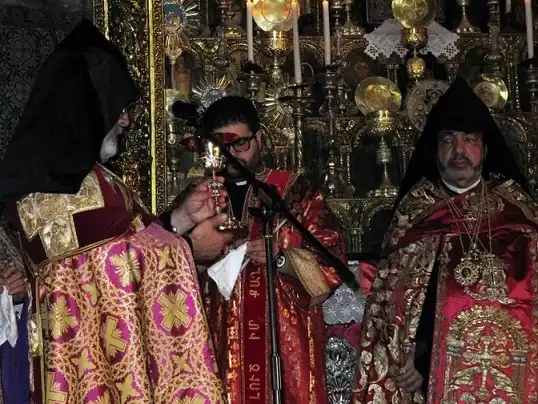 Մինակ  մնացած Պատրիարքը